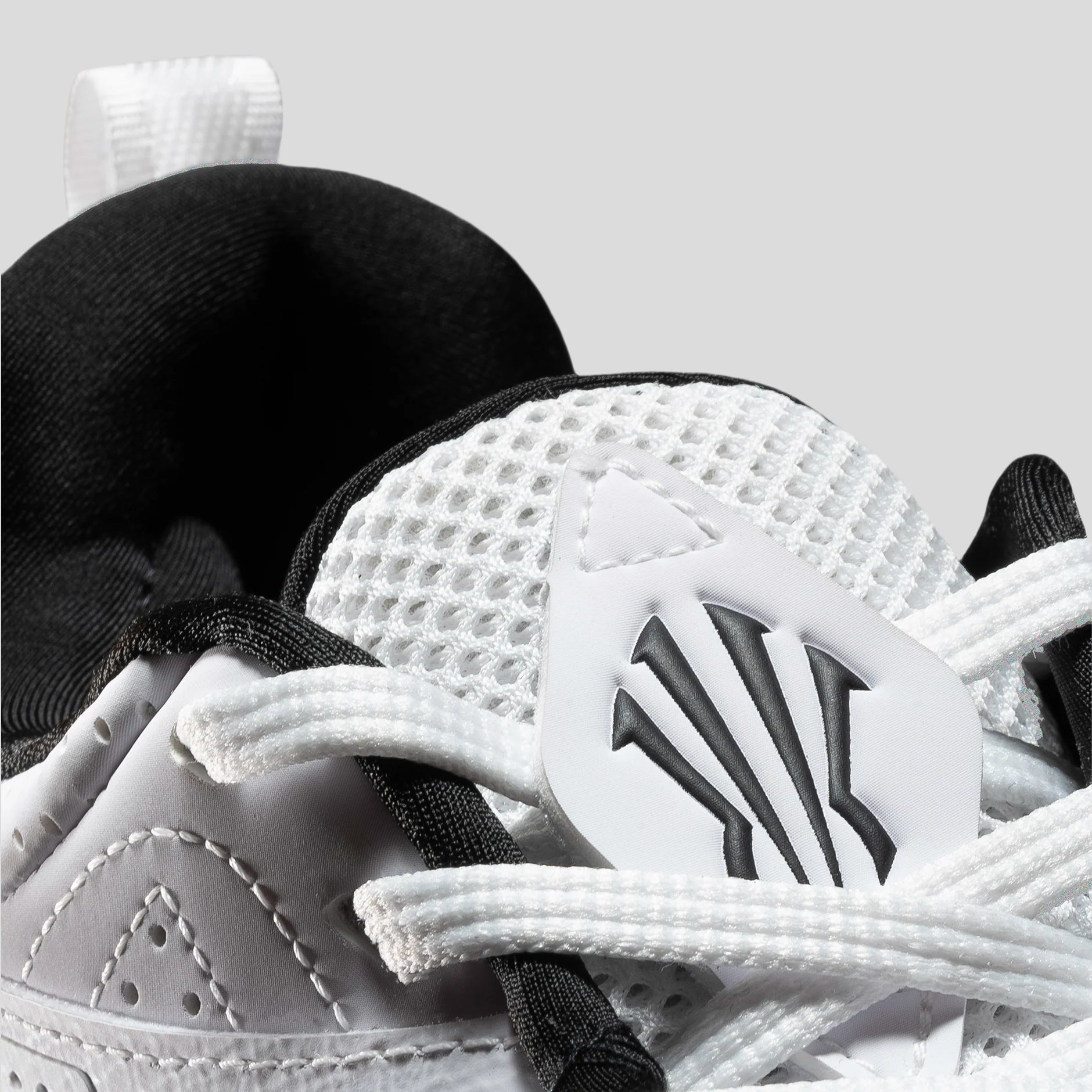 ANTA KAI 1 TEAM (White)